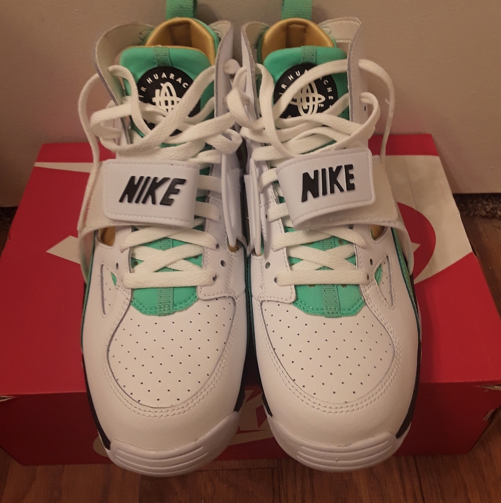 Nike Air Hurache